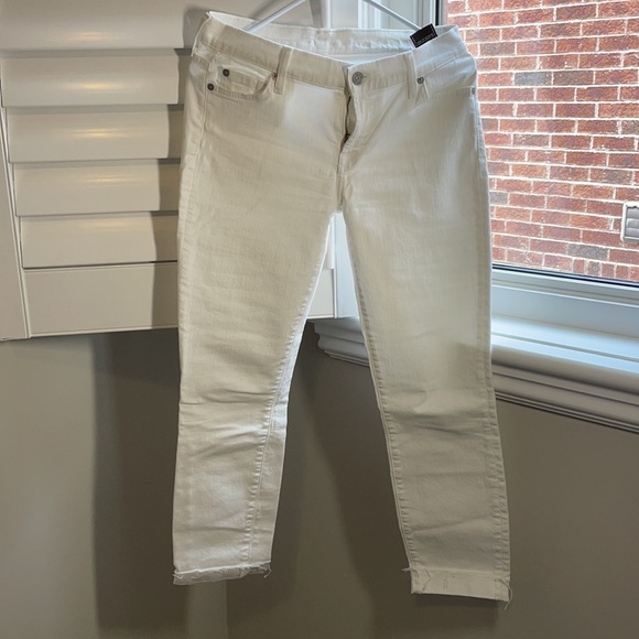 7 For All Mankind White Crop Jeans - Picture 5 of 6